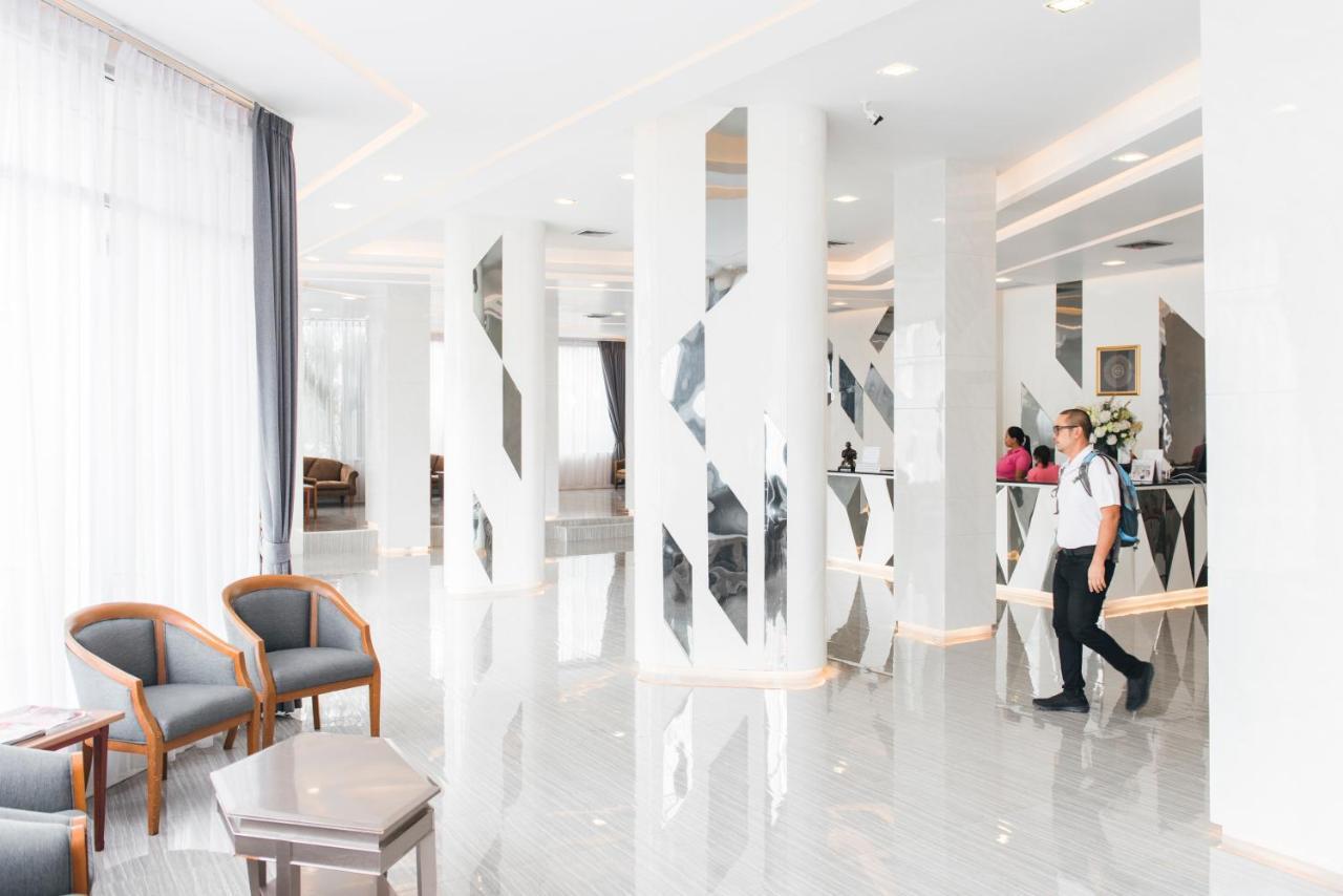 K.S.Pavilion Hotel Nakhonratchasima Εξωτερικό φωτογραφία