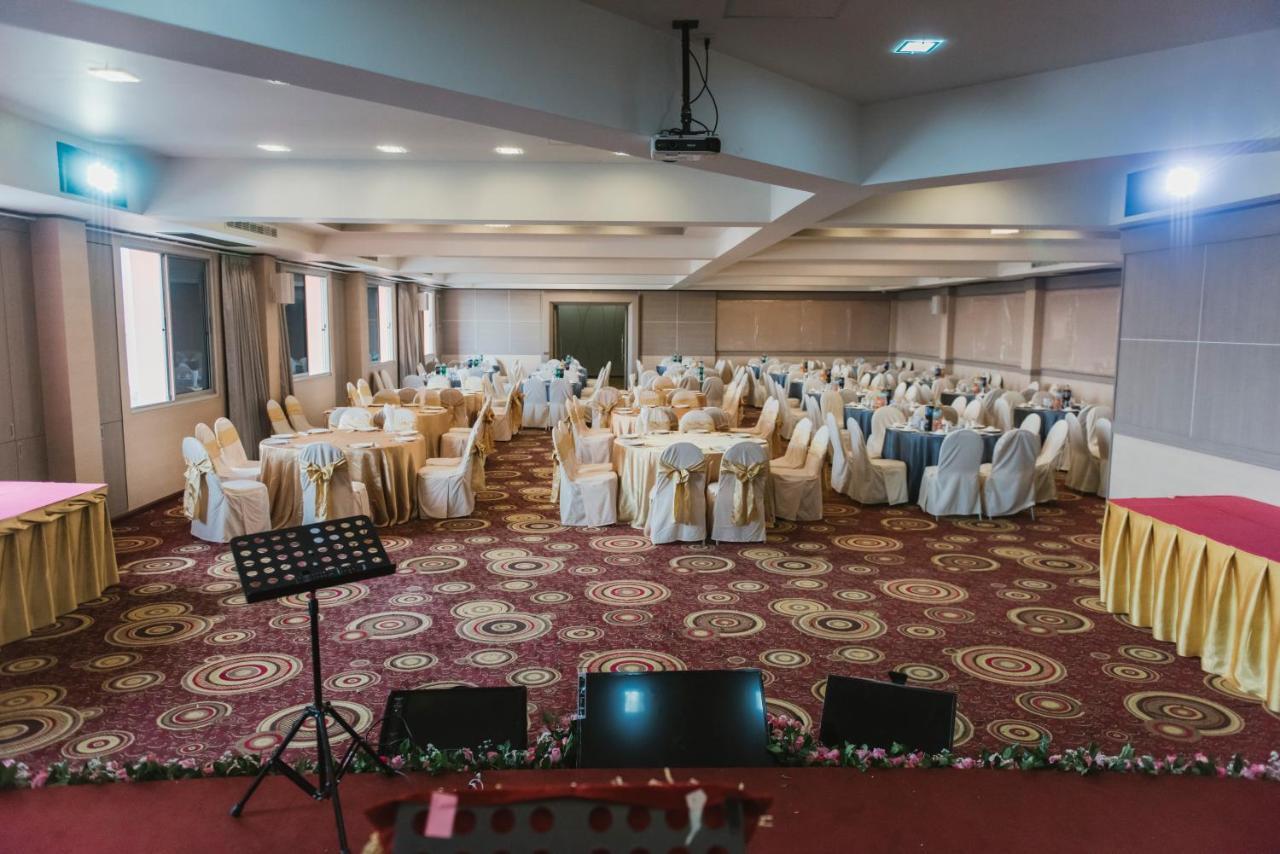 K.S.Pavilion Hotel Nakhonratchasima Εξωτερικό φωτογραφία